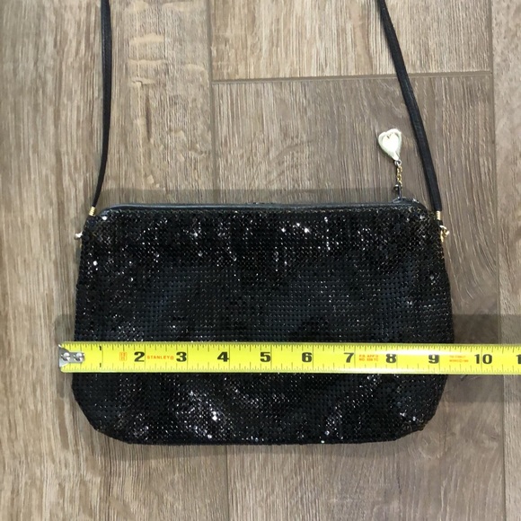 Vintage WHITING & DAVIS Black Metallic Mesh Crossbody or Shoulder Bag - Picture 10 of 13